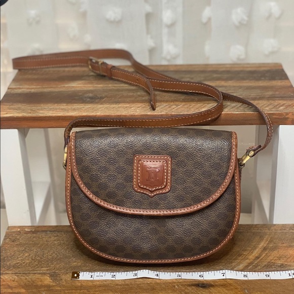 Vintage Celine Crossbody 100% Authentic - Picture 1 of 9